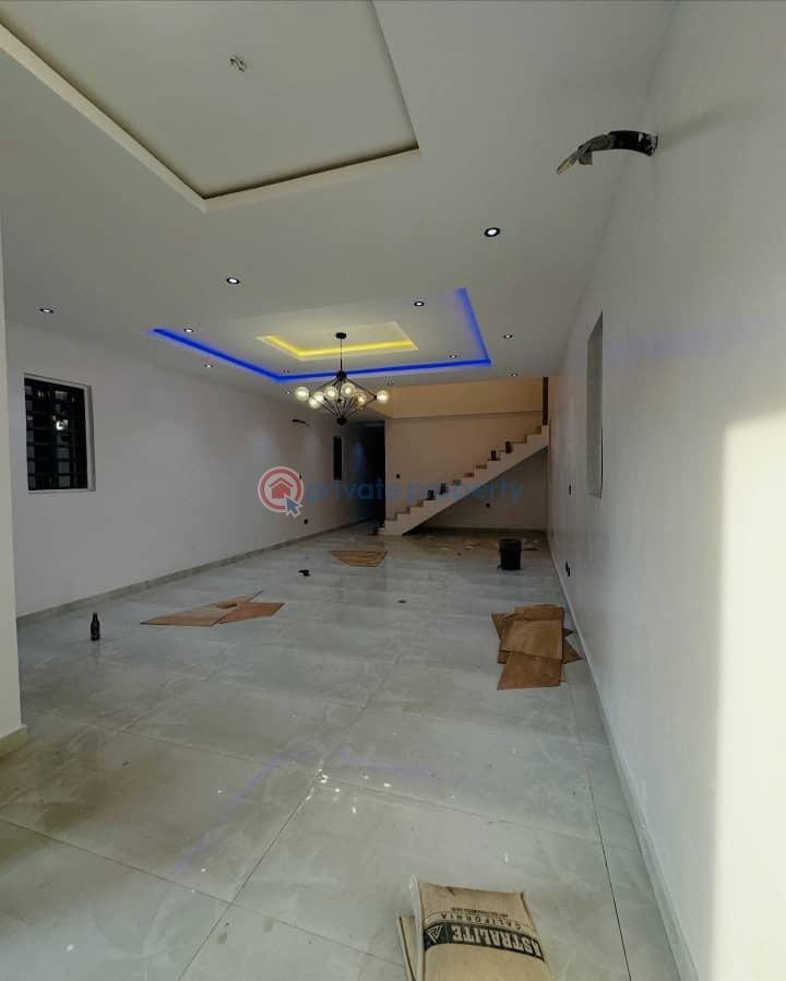 7 bedroom Detached Duplex For Sale Magodo Phase 2 Kosofe/Ikosi Lagos - 4