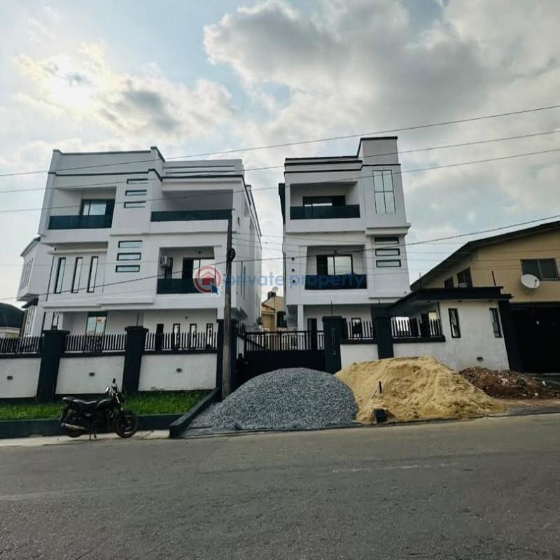 7 bedroom Detached Duplex For Sale Magodo Phase 2 Magodo GRA Phase 2 Kosofe/Ikosi Lagos - 2