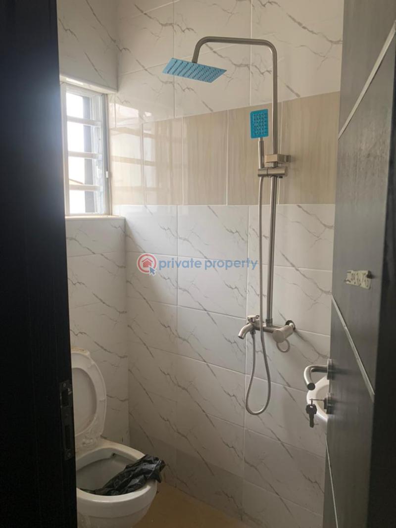 Newly built 4 bedroom detached duplex - 16 4 bedroom Detached Duplex For Sale Waterfront Magodo GRA Phase 1 Ojodu Lagos - 16