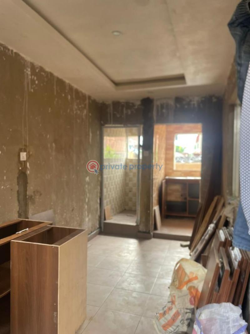 Self Contain For Rent Meiran Alimosho Lagos