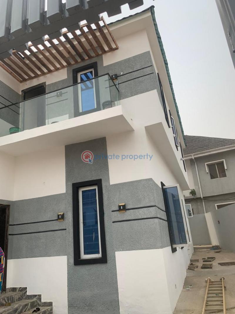Newly built 4 bedroom detached duplex - 2 4 bedroom Detached Duplex For Sale Waterfront Magodo GRA Phase 1 Ojodu Lagos - 2