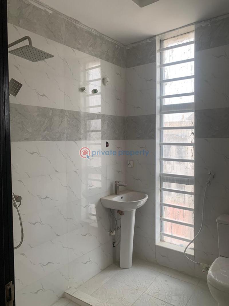 Newly built 4 bedroom detached duplex - 7 4 bedroom Detached Duplex For Sale Waterfront Magodo GRA Phase 1 Ojodu Lagos - 7