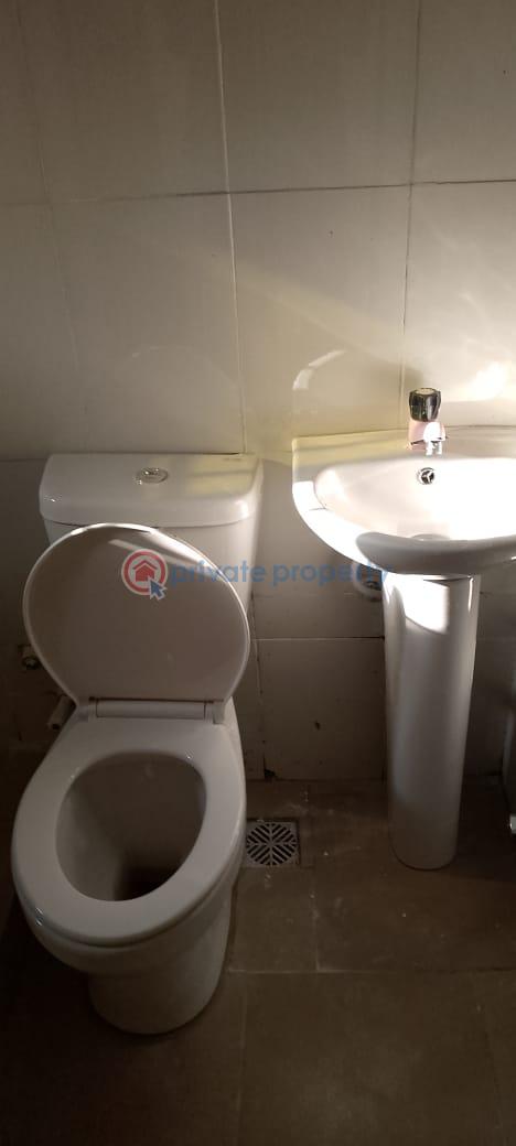 2 bedroom Flat & Apartment For Rent Olonkonla Ajah Lagos - 7