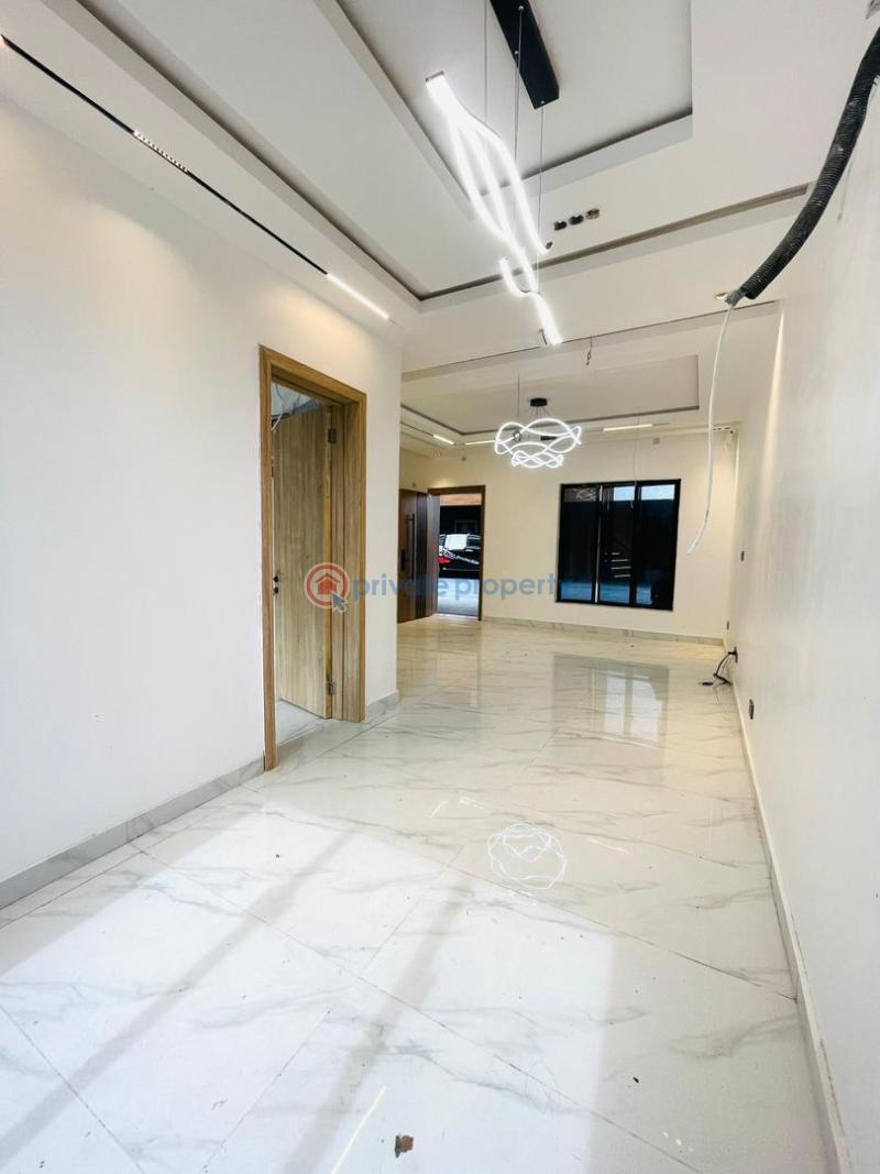 4 bedroom House For Sale Adebayo Lekki Phase 1 Lagos - 9