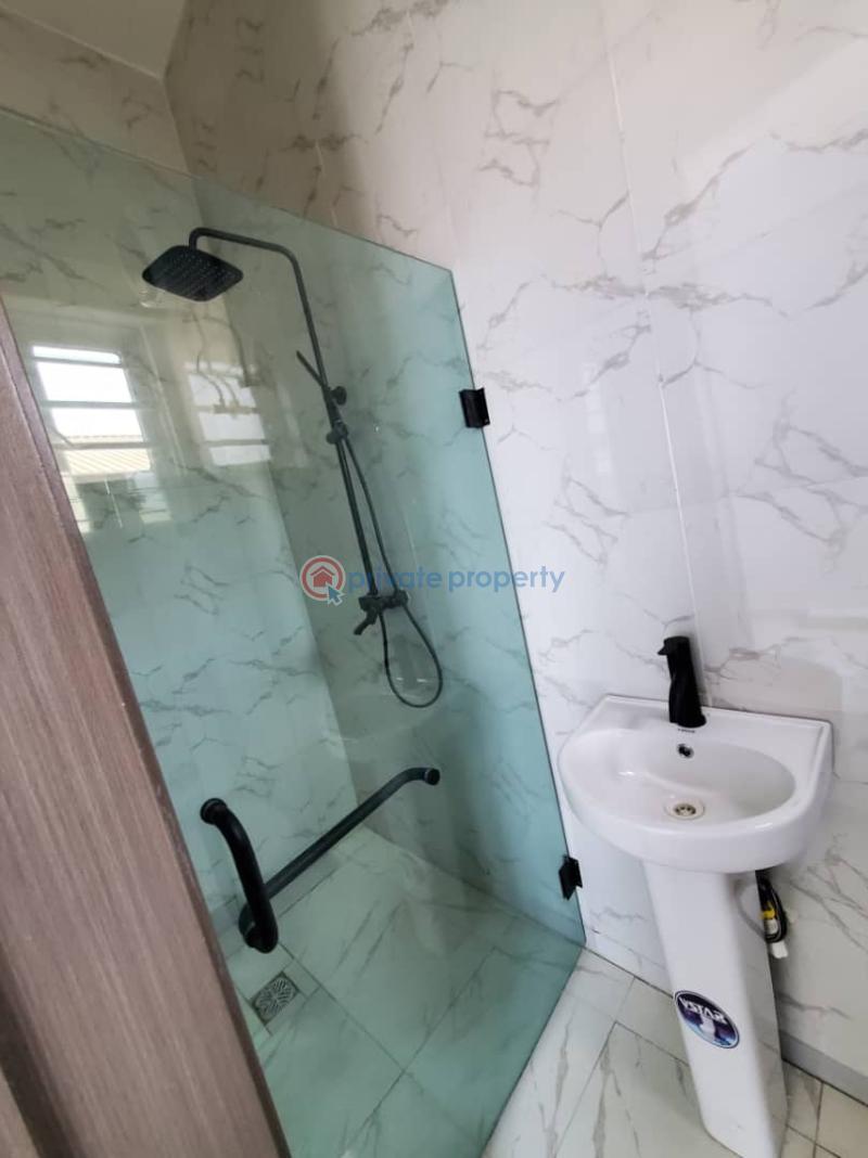 1 bedroom Studio Apartment For Rent Ologolo Lekki Lagos - 4
