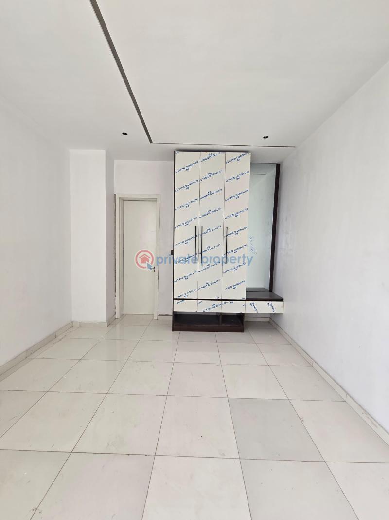 Newly built & cozy apartment - 6 2 bedroom Block Of Flats For Sale Admiralty Way Lekki Phase 1 Lagos - 6