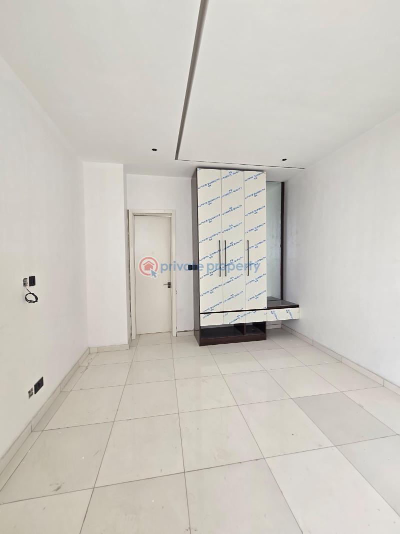 Newly built & cozy apartment - 4 2 bedroom Block Of Flats For Sale Admiralty Way Lekki Phase 1 Lagos - 4