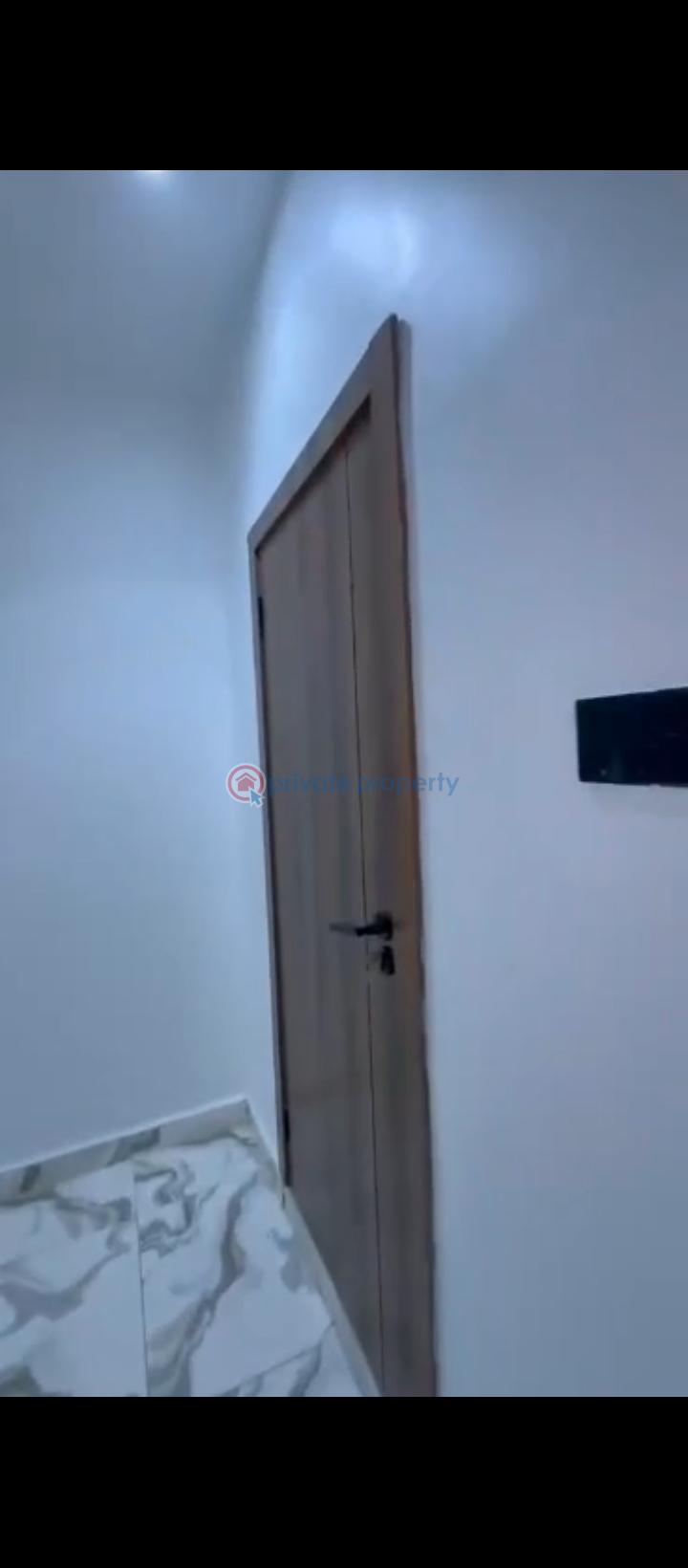 2 bedroom Block Of Flats For Rent Yaba Lagos - 1