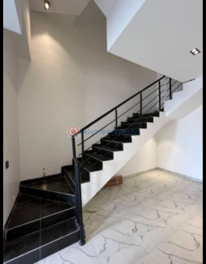 4 bedroom Terraced Duplex For Rent Serene Environment In Lekki Phase 1 Lagos - 4