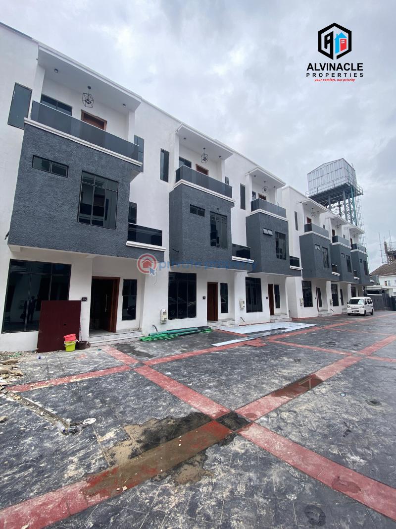 4 bedroom Terraced Duplex For Sale Chevron Drive Lekki Lagos - 0