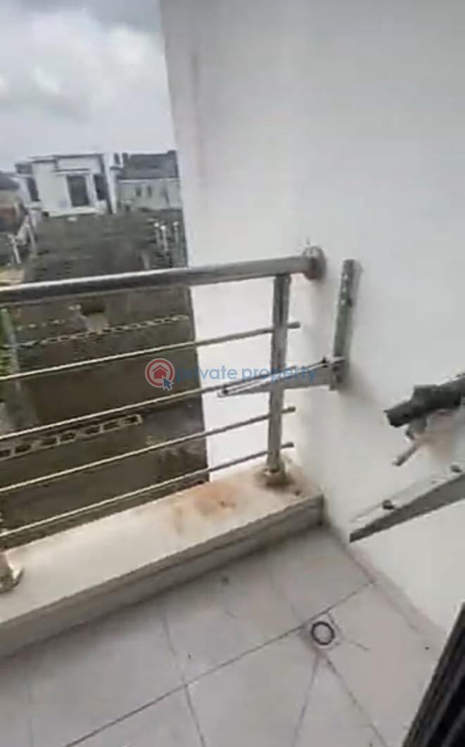 2 bedroom Flat & Apartment For Rent Behind Blenco Shoppers Hub Sangotedo Ajah Lagos - 7