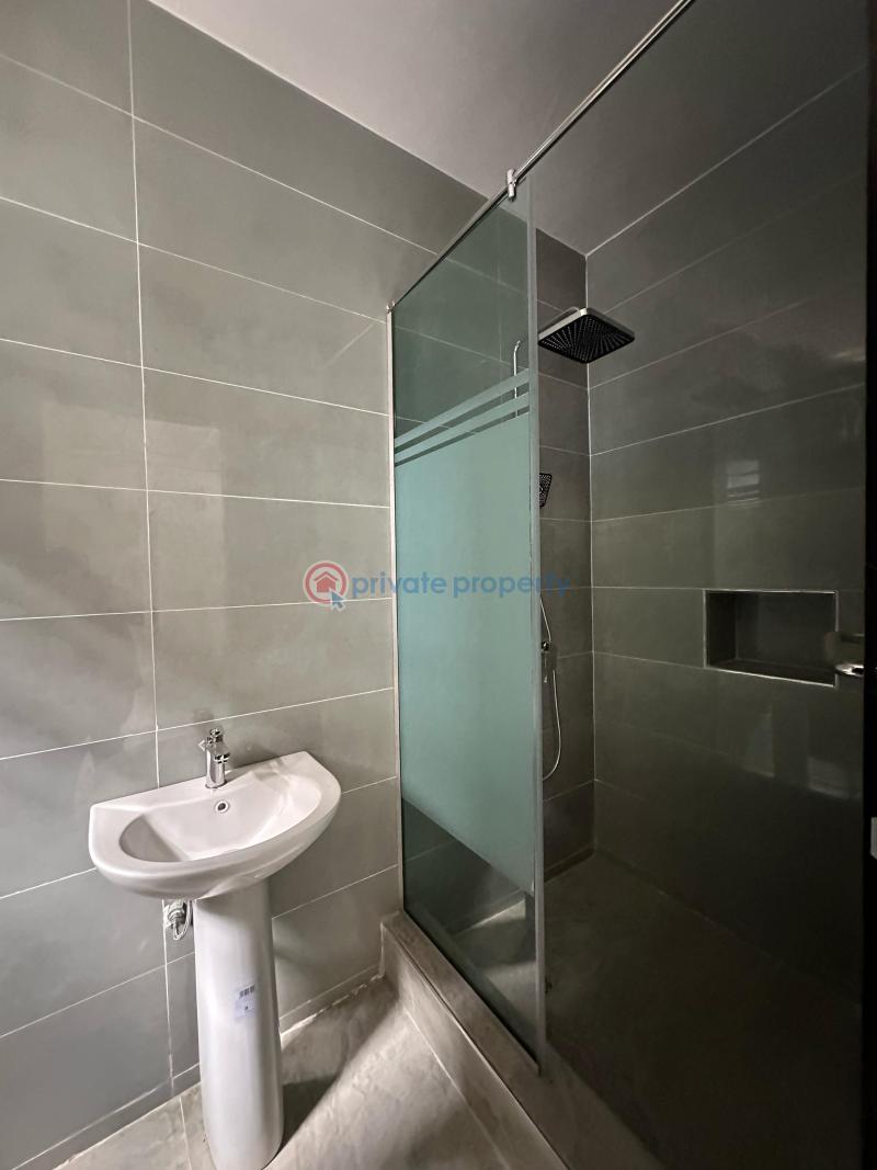 5 bedroom Detached Duplex For Sale Lekki Lagos - 1