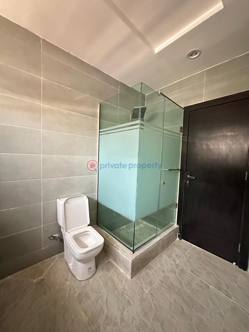 5 bedroom Detached Duplex For Sale Lekki Lagos - 1