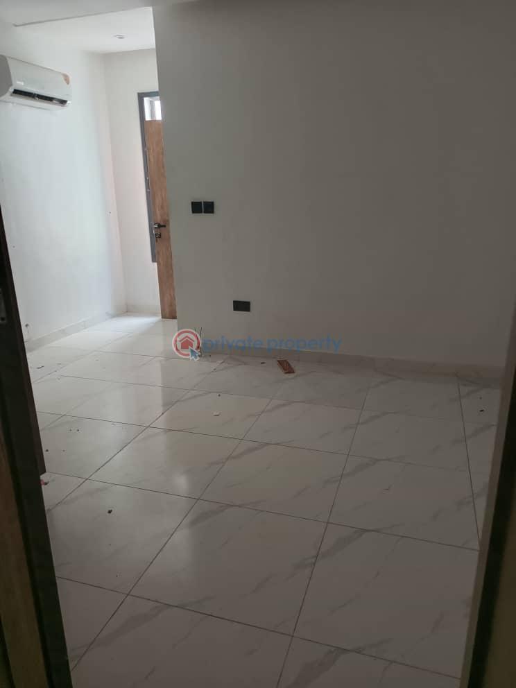 2 bedroom Block Of Flats For Rent Apple Ologolo Lekki Lagos - 2