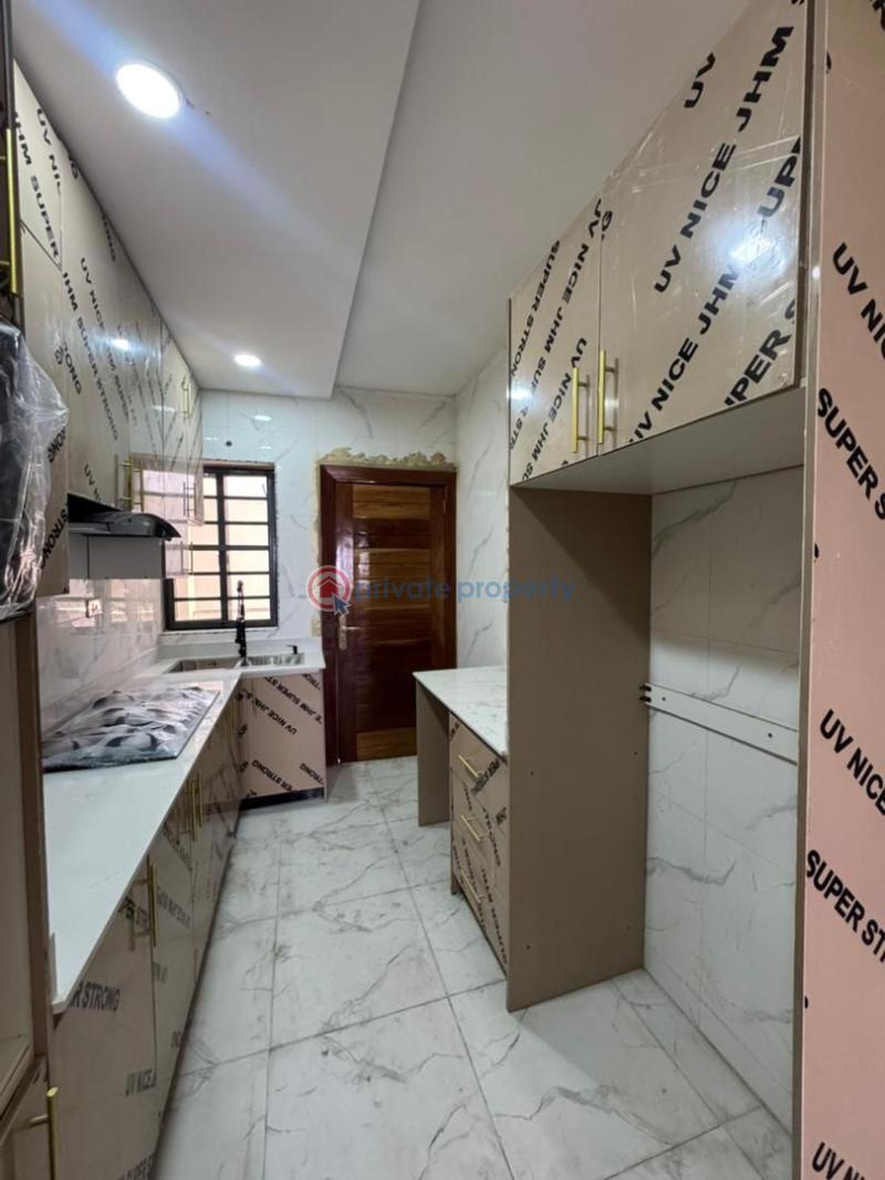 2 bedroom Block Of Flats For Rent Periwinkle Estate By Freedom Way Lekki Phase 1 Lagos - 11