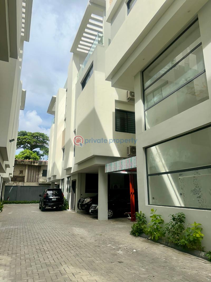 4 bedroom Semi detached Duplex For Rent Off Bourdillon Old Ikoyi Lagos - 8