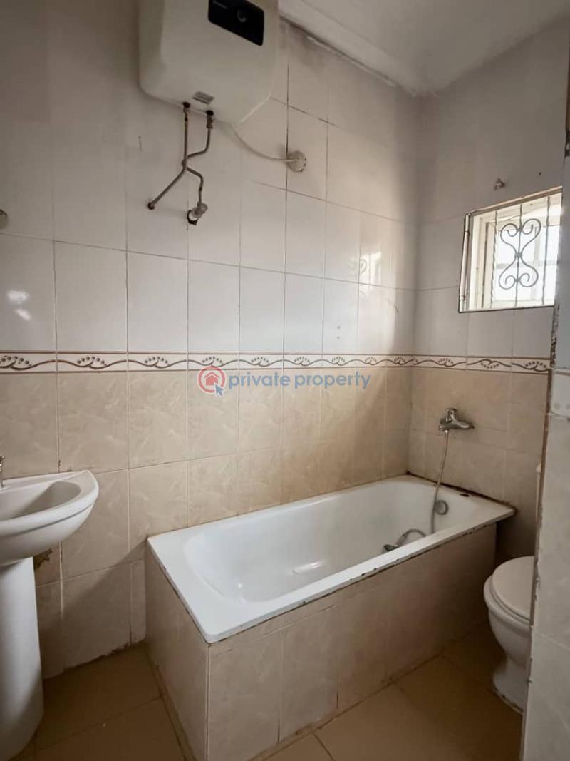 Newly built and massive 4bedroom fully detached duplex with 2bed bq - 6 4 bedroom Detached Duplex For Rent Gwarinpa Gwarimpa Abuja Phase 3  - 6