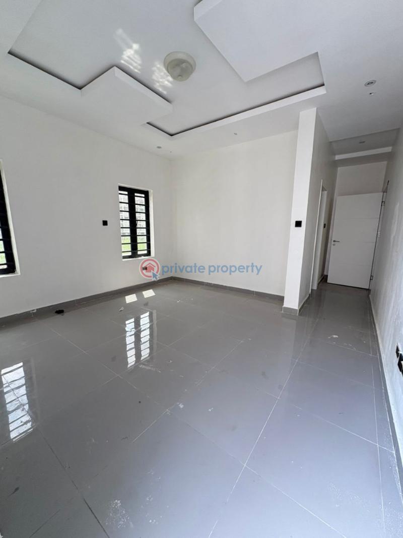 2 bedroom Block Of Flats For Sale Gbangbala Ikate Elegushi Lekki Lagos - 2