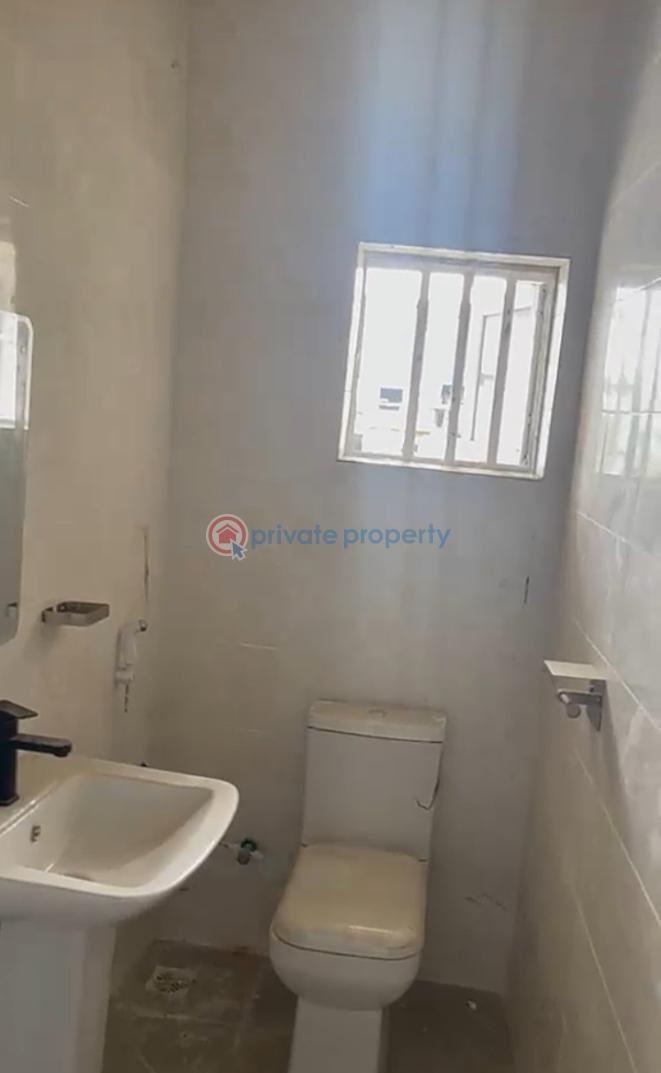 2 bedroom Flat & Apartment For Rent University View Estate Olonkonla Ajah Lagos - 2