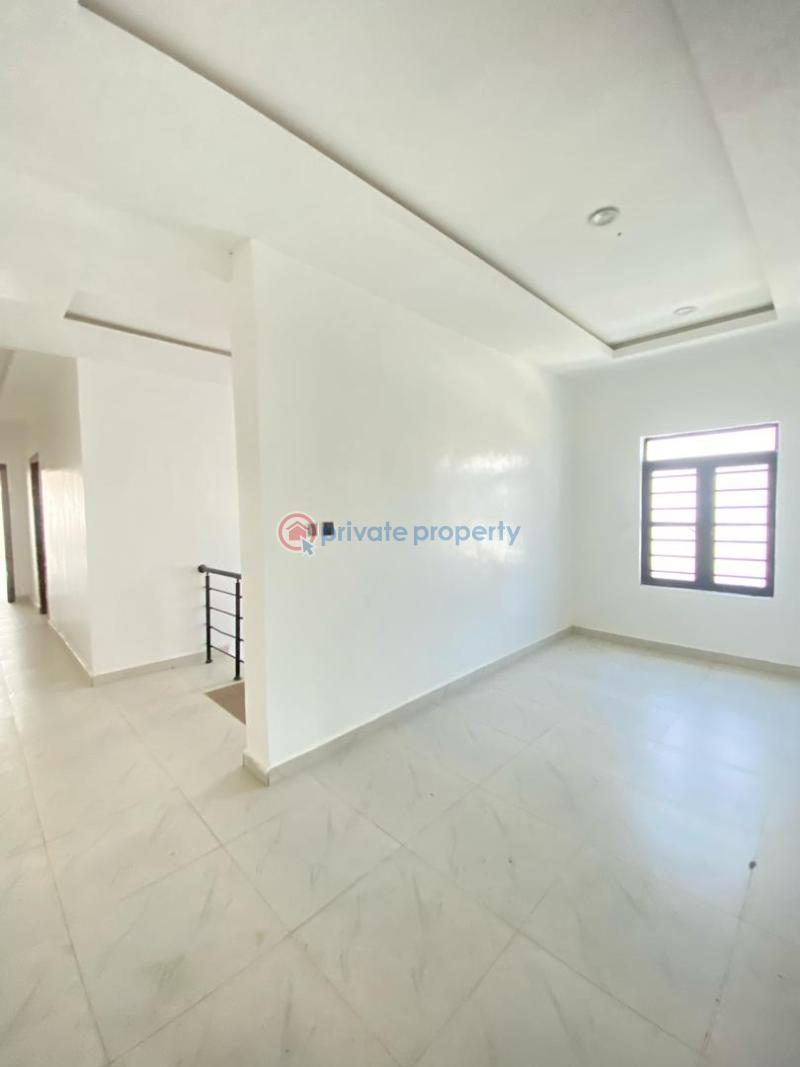 4 bedroom Semi detached Duplex For Sale Ologolo Lekki Lagos - 10