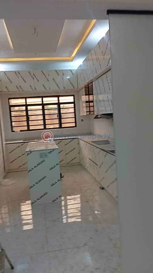 5 bedroom Detached Duplex For Sale Magodo GRA Phase 1 Ojodu Lagos - 5