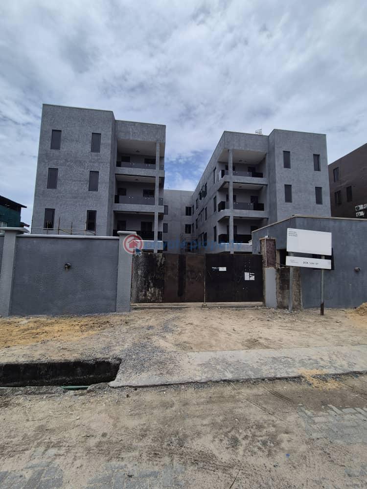 3 bedroom Block Of Flats For Sale Lekki Right Lekki Phase 1 Lagos