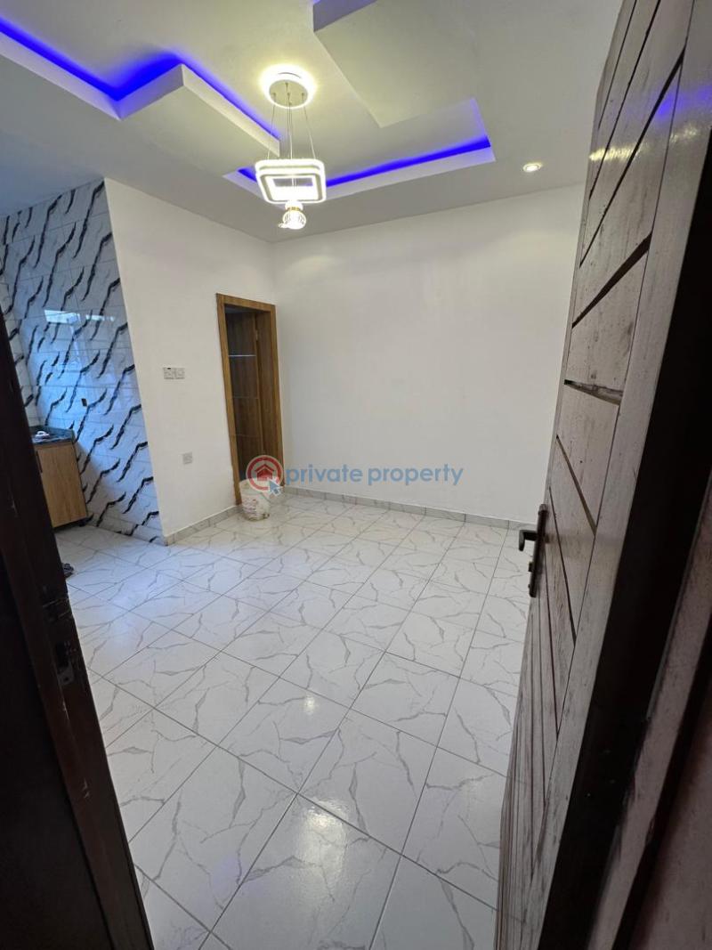 1 bedroom Self Contain For Rent Off Pedro Road Gbagada Lagos - 0