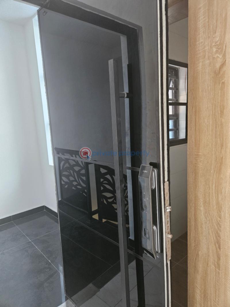 2 bedroom Block Of Flats For Sale Shonny Highway Shonibare Estate Maryland Lagos - 2