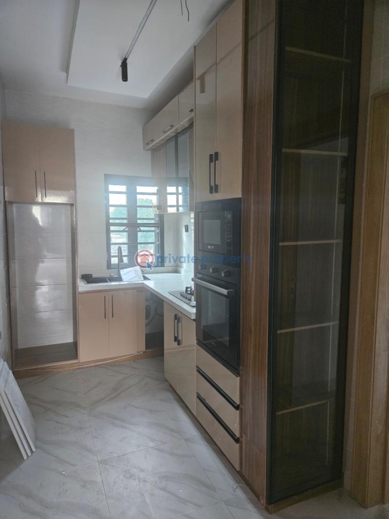 2 bedroom Block Of Flats For Sale Shonny Highway Shonibare Estate Maryland Lagos - 4
