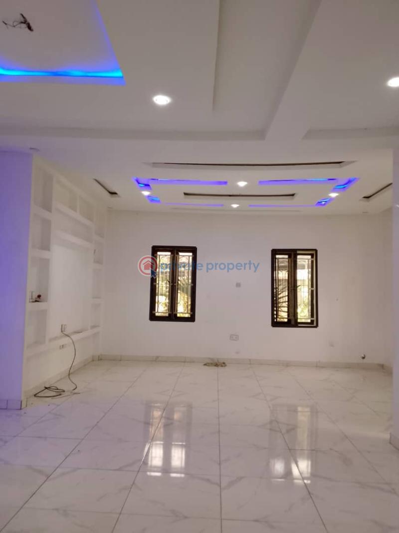 4 bedroom Terrace For Rent Guzape Abuja Phase 1  - 2