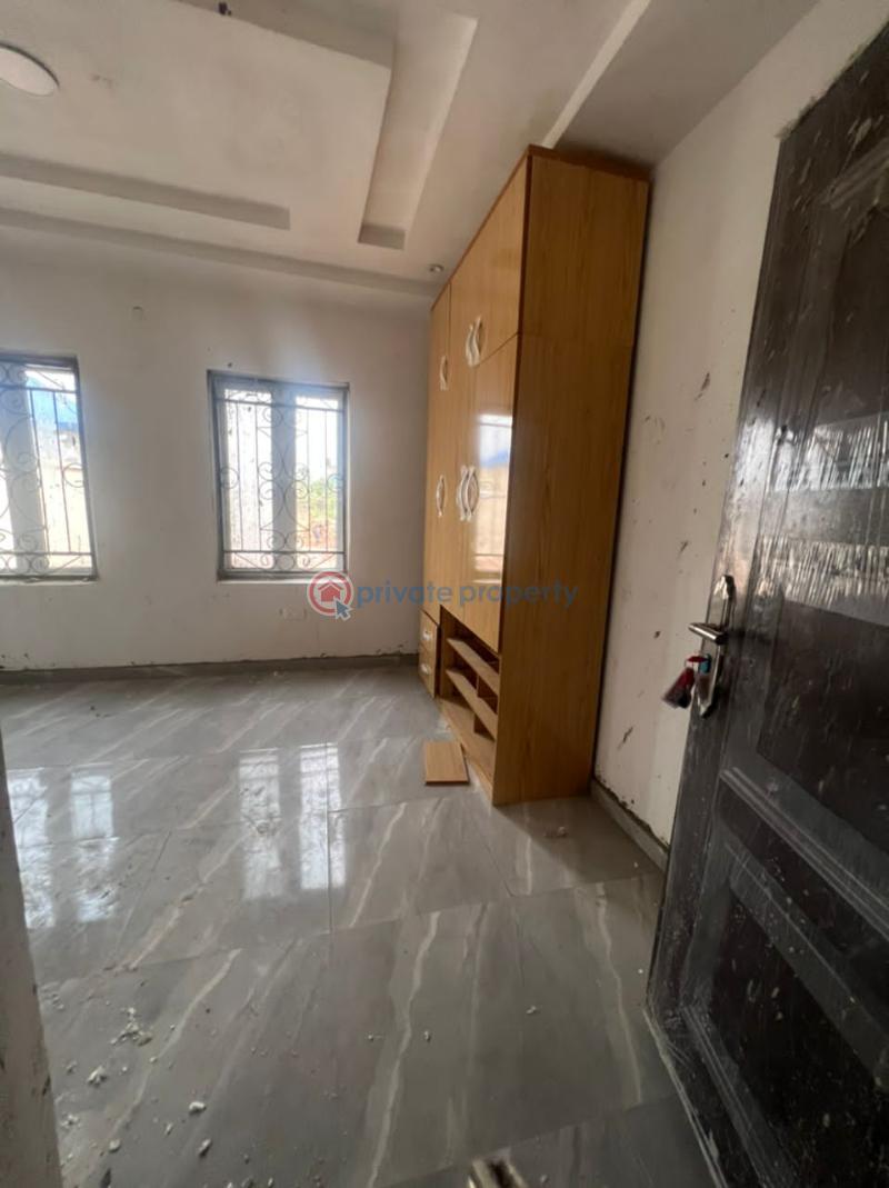 2 bedroom Block Of Flats For Rent Progressive Estate Oluyole Ibadan Oyo - 3