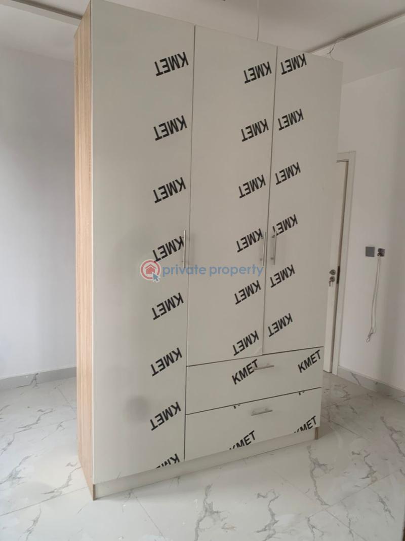 2 bedroom Flat & Apartment For Sale Phase 1 Lekki Lagos - 9