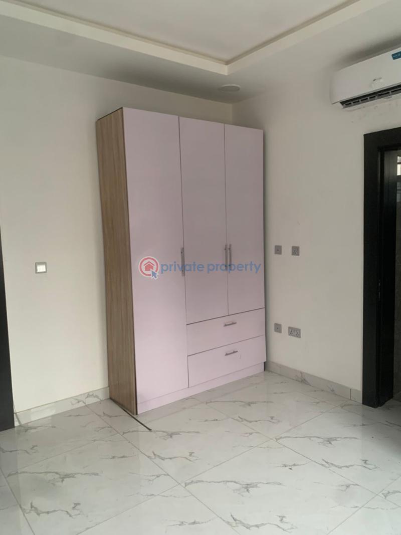 2 bedroom Flat & Apartment For Sale Phase 1 Lekki Lagos - 6