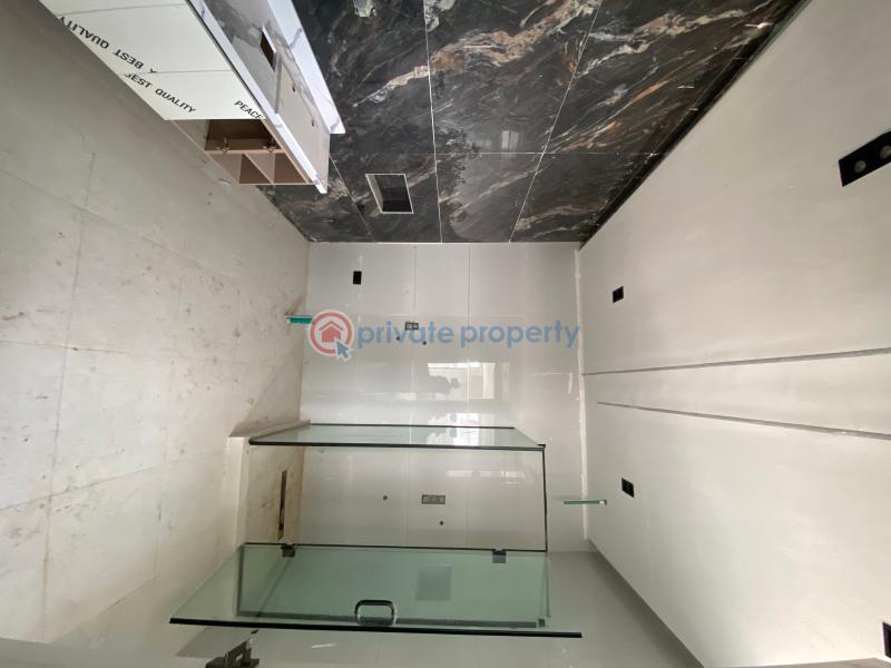 5 bedroom Detached Duplex For Sale Lekki Phase 1 Lagos - 15