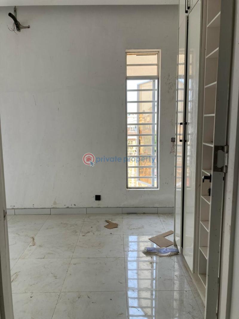 5 bedroom Detached Duplex For Sale Ologolo Lekki Lagos - 10