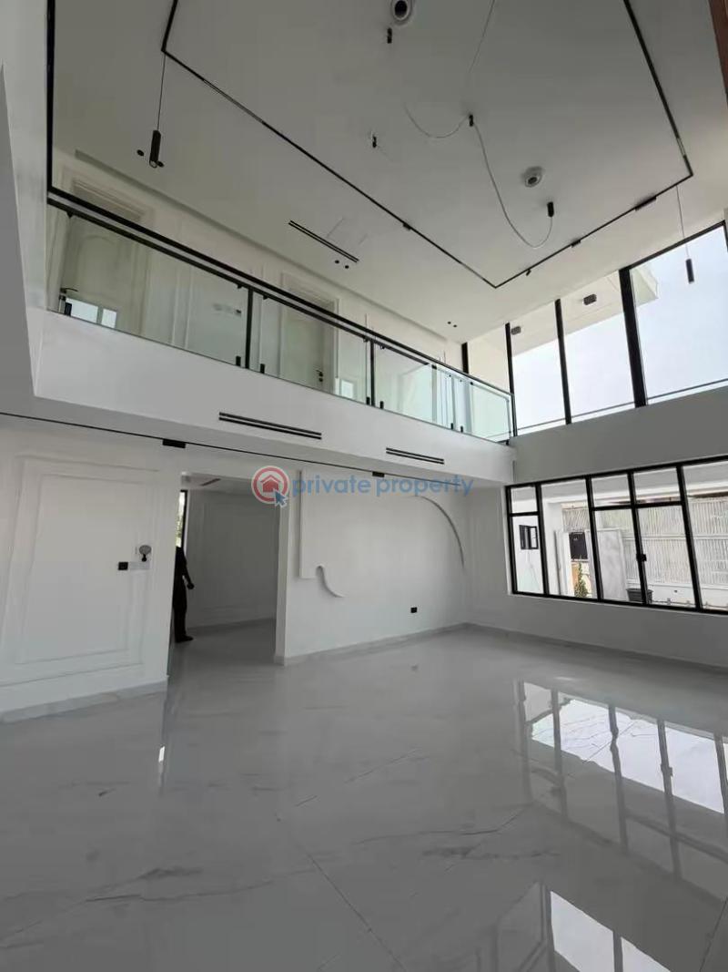 7 bedroom Detached Duplex For Sale Guzape Hills, Apo Resettlement Zone A Apo Abuja Phase 2  - 2