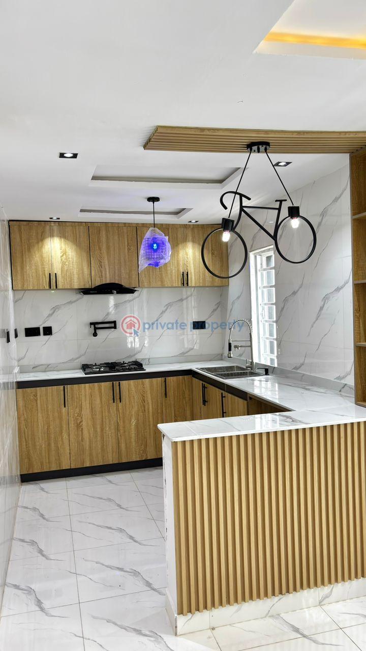 9 bedroom House For Sale Dalemo Alakuko Ifako-Ijaiye Lagos - 2