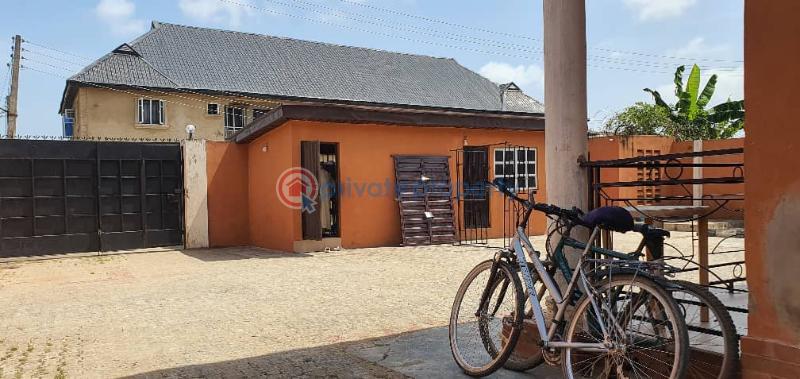 5 bedroom Block Of Flats For Sale Mowe Magboro Lagos Extension Ogun - 2