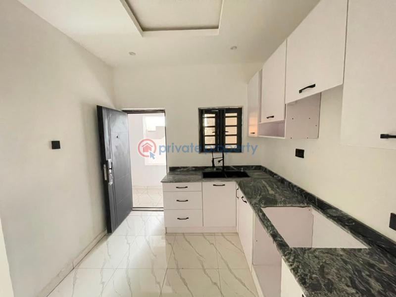 3 bedroom Block Of Flats For Sale Ifako Gbagada Lagos - 17