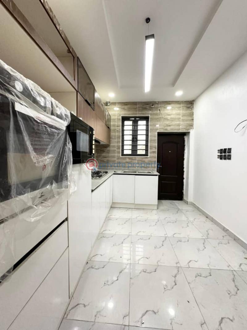 4 bedroom Terrace For Sale Chevron, Lekki Lagos - 8