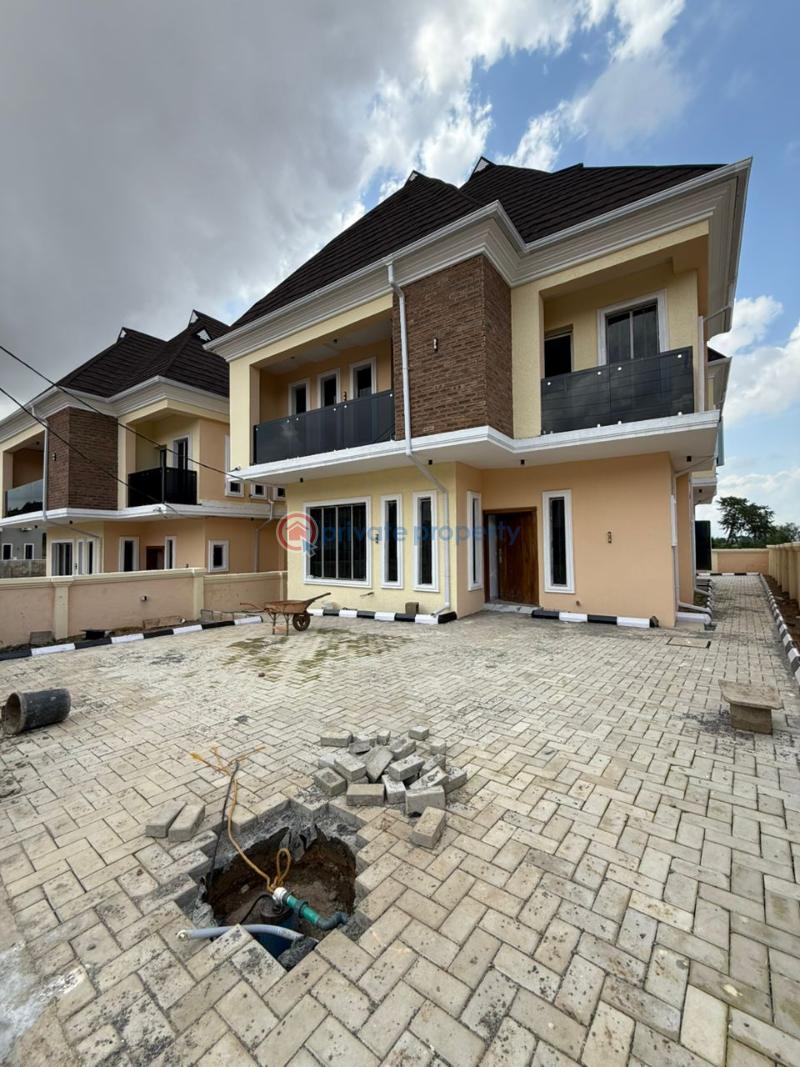 4 bedroom Detached Duplex For Sale Carlton Gate Estate Akobo Ibadan Oyo - 0