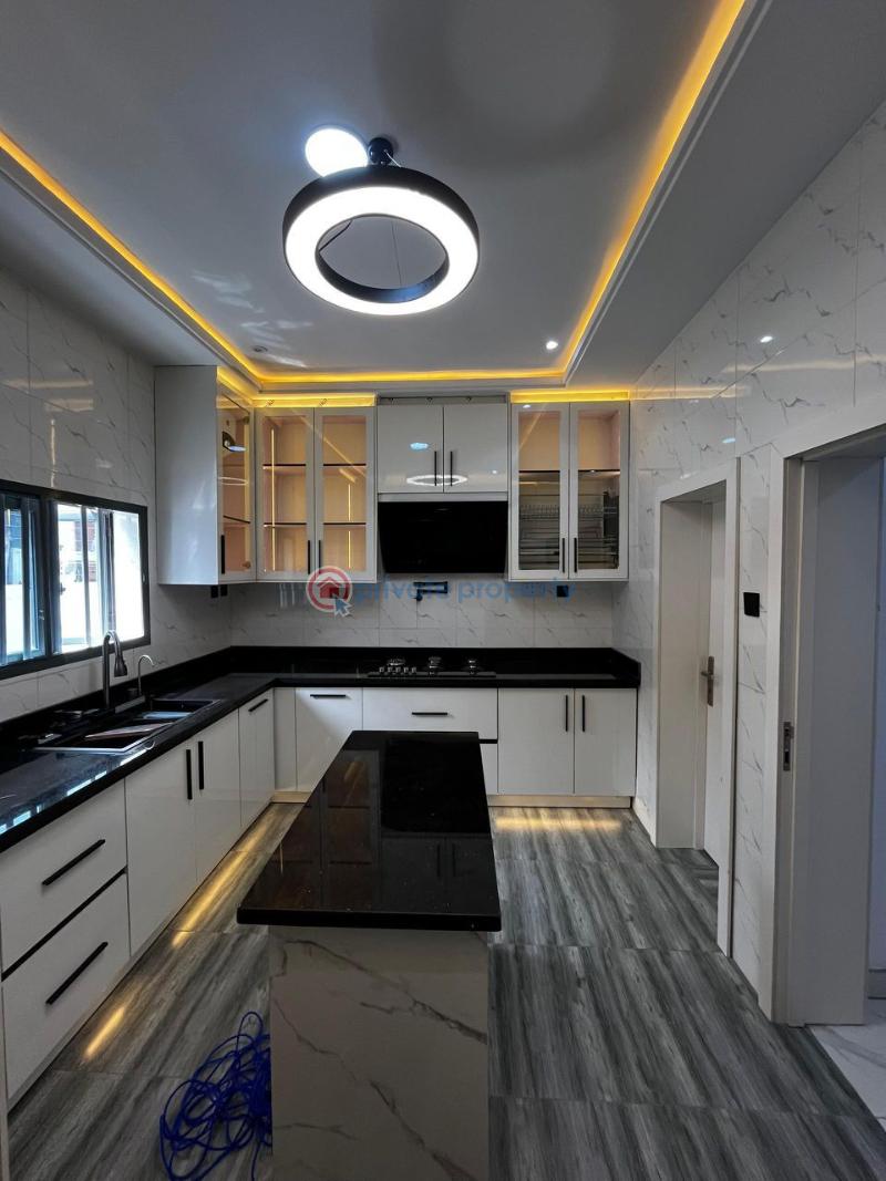 4 bedroom Duplex For Sale Aguda  Surulere Lagos - 5