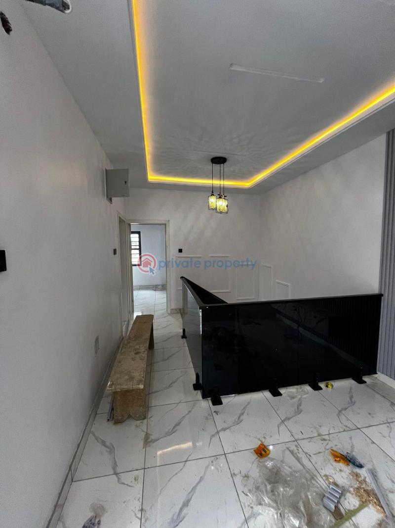 4 bedroom Duplex For Sale Aguda  Surulere Lagos - 2