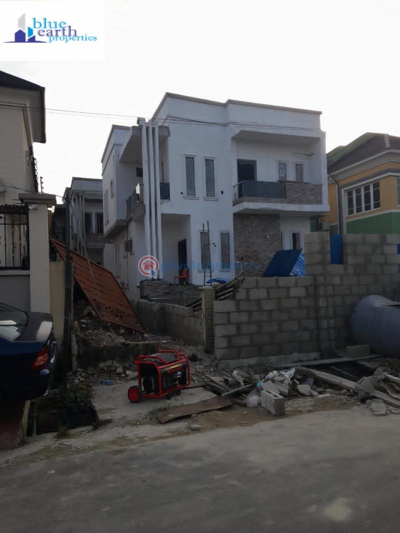 3 bedroom Detached Duplex For Sale Adeniran Ogunsanya Surulere Lagos - 1