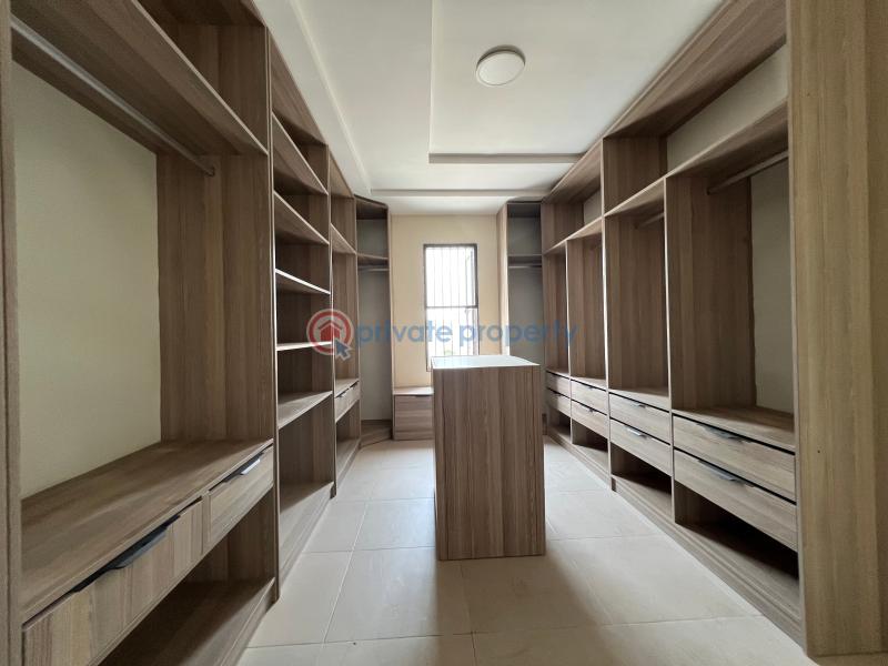 5 bedroom Detached Duplex For Sale Royal Garden Estate Along Lekki Expressway Lagos - 14