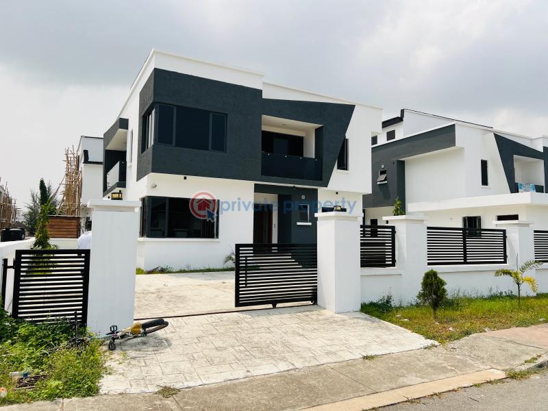 5 bedroom Detached Duplex For Sale Royal Garden Estate Along Lekki Expressway Lagos - 0