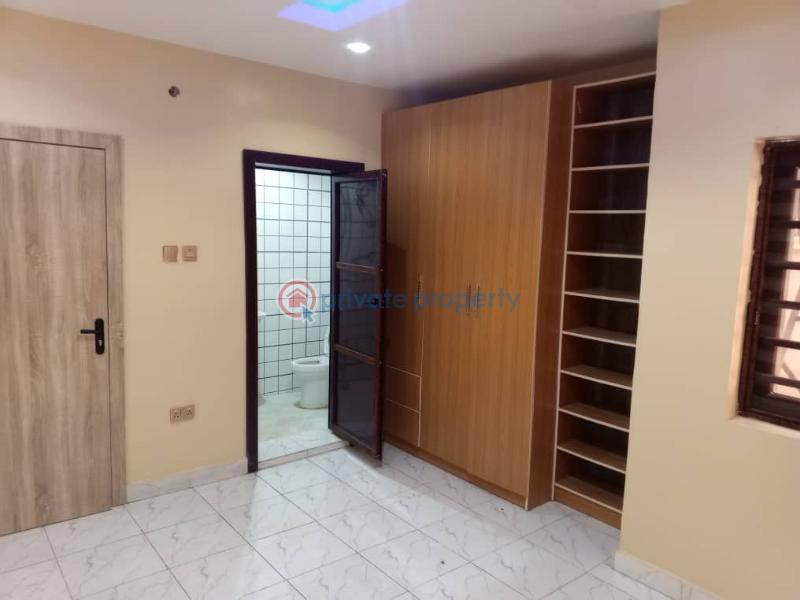 2 bedroom Flat & Apartment For Sale Estate At Gated Bus Stop Beside Ipaja Road, Egbeda Alimosho Lagos - 10