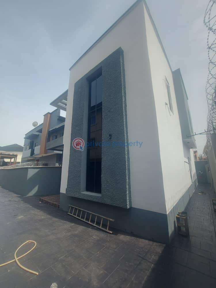 4 bedroom Detached Duplex For Sale River Valley Estate Ojodu Lagos - 1