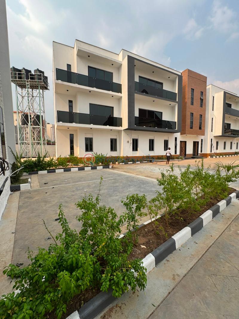 3 bedroom Block Of Flats For Sale Katampe Ext. Abuja Phase 2  - 4