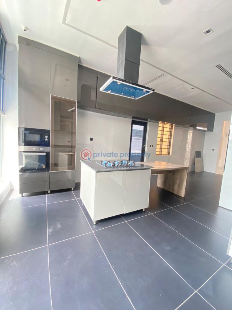 5 bedroom Detached Duplex For Sale Lekki County Estate Lekki Phase 2 Lagos - 1
